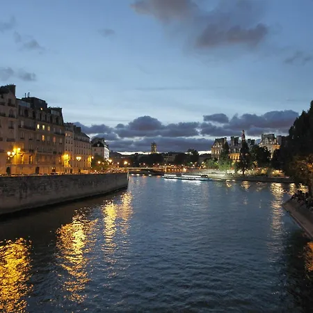 Des Deux-iles - Notre-dame Hotel Parigi