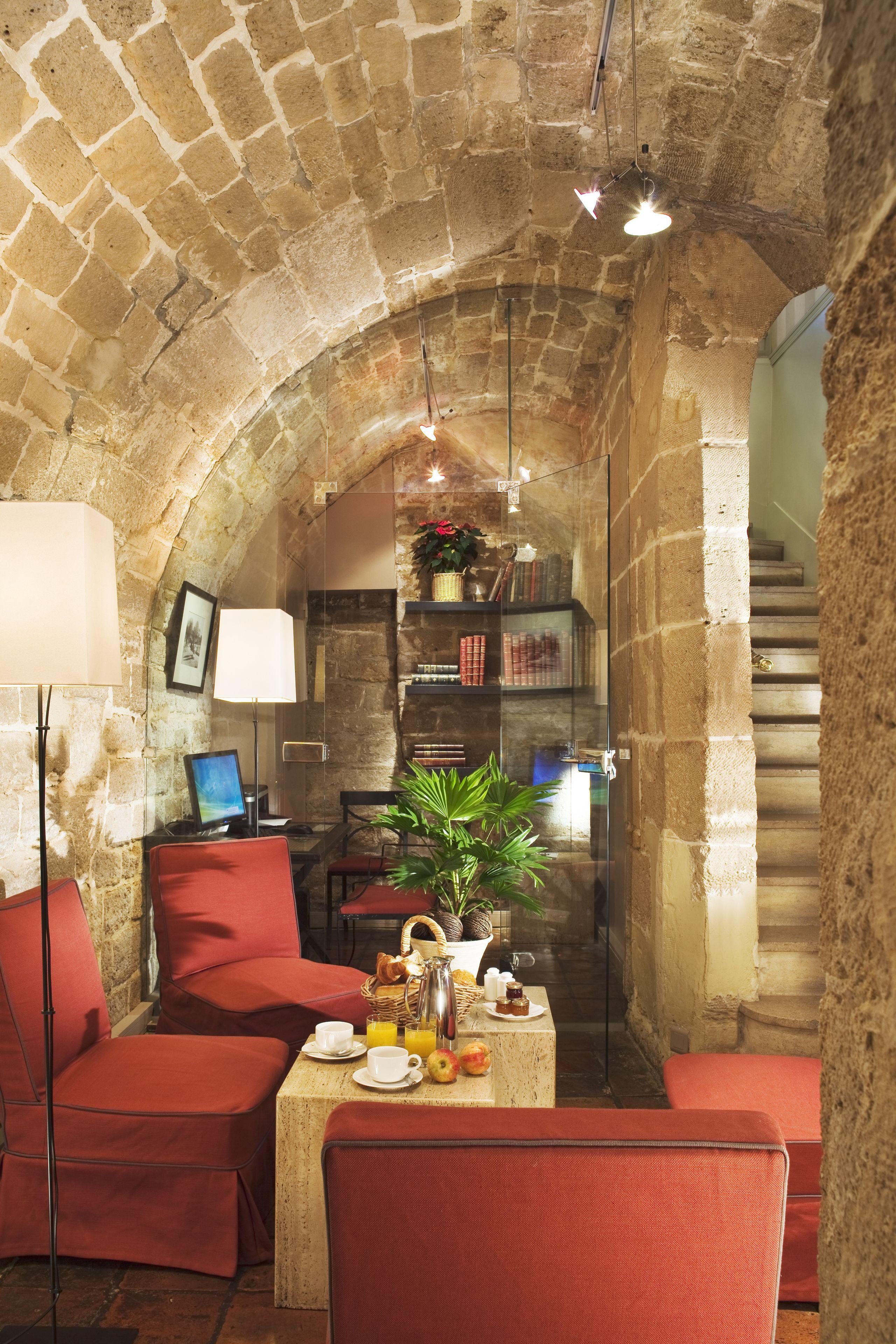 Hotel Des Deux-iles - Notre-dame 3*